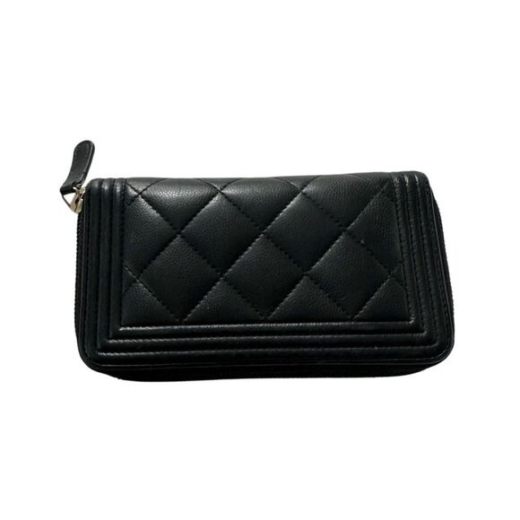 Chanel Black Quilted Wallet Gold Hardware - Picture 2 of 8